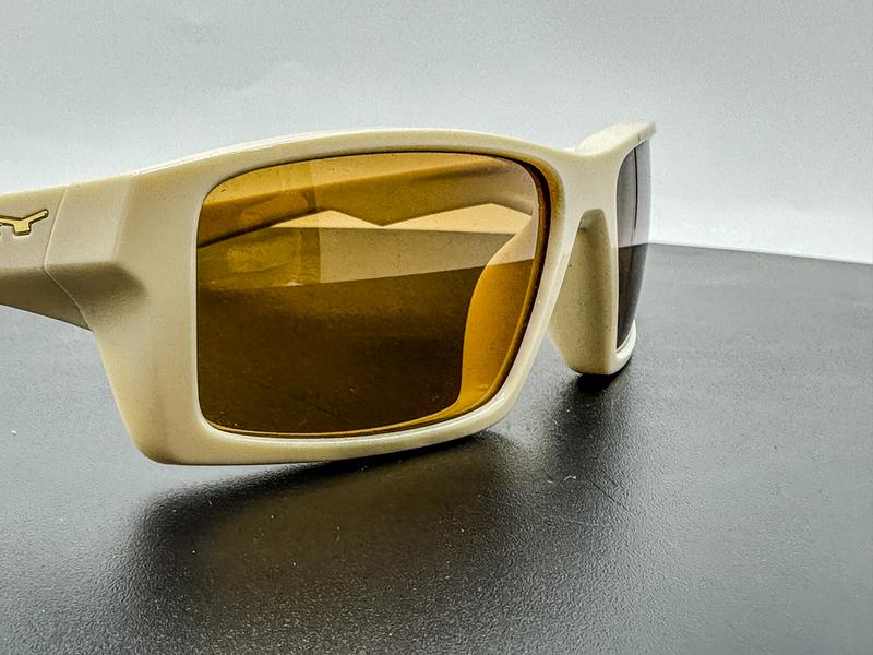 Oakley Twitch Cream Bronze 03-523 Sunglasses