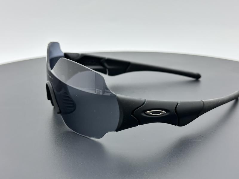 Oakley Zero L Sunglasses