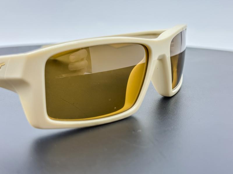 Oakley Twitch Cream Bronze 03-523 Sunglasses