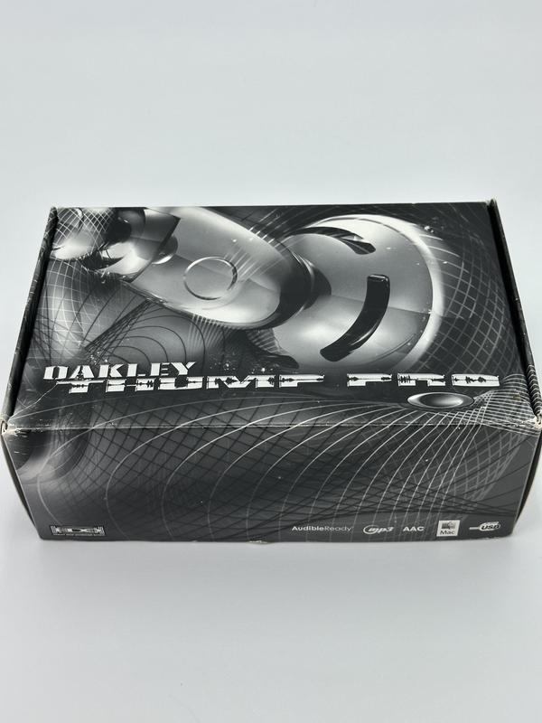 Oakley Thump Pro 1GB Open box