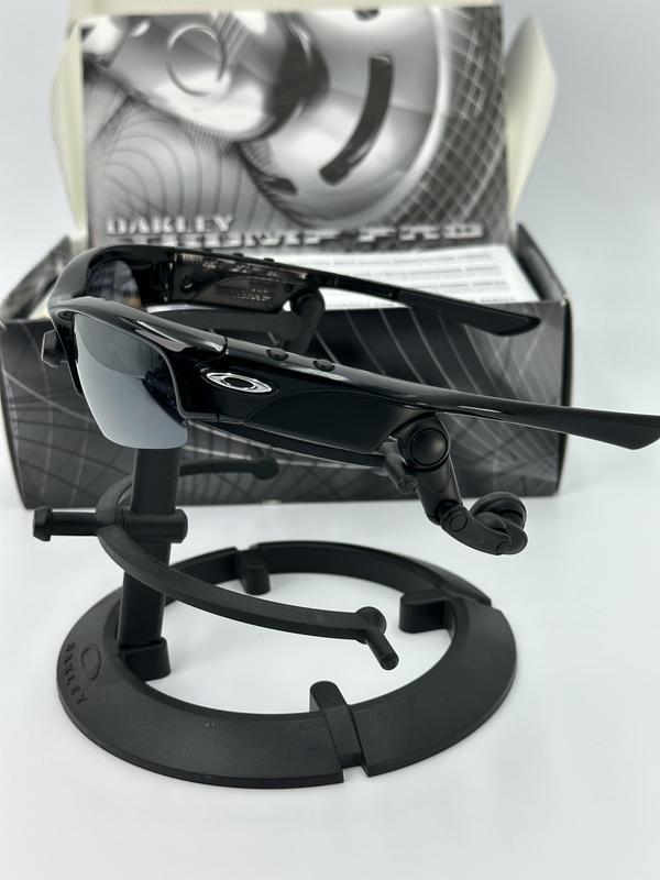 Oakley Thump Pro 1GB Open box